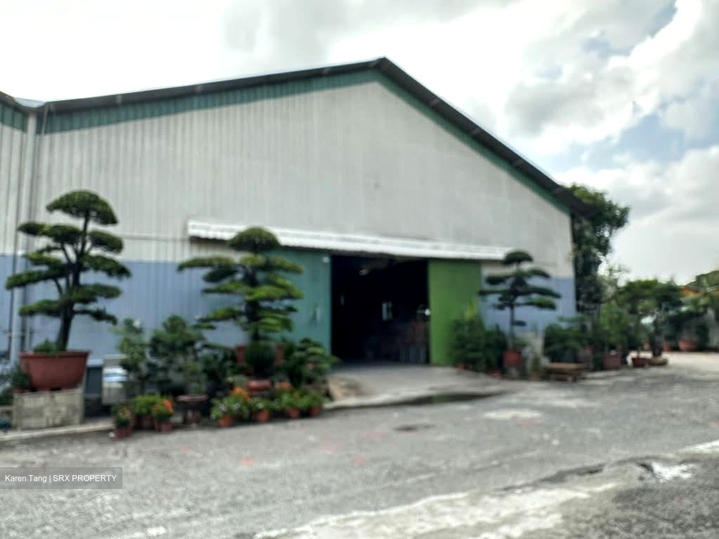 Upper Boon Keng Road (D14), Warehouse #560731021